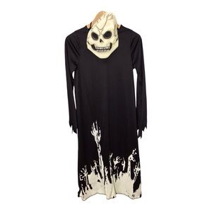 Amazon Black and White Halloween Costume